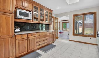 5800 PLAINVIEW Rd, Bethesda, MD 20817