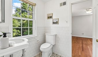 5601 KIRKWOOD Dr, Bethesda, MD 20816