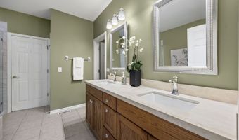 1 N049 Mission Ct, Winfield, IL 60190