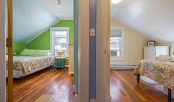 3 Wayman Ln, Bar Harbor, ME 04609