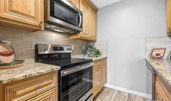 3240 Iris Ave 205, Boulder, CO 80301