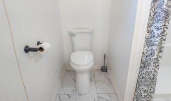 951 Aa Hwy, Alton, MO 65606