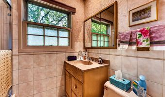 29 Ormont Ln, Aberdeen, NJ 07747