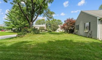 13 Sunnyside Dr, Cumberland, RI 02864