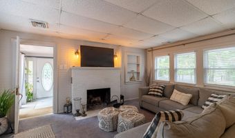 1 Oak Dr, Absecon, NJ 08201