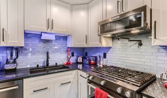 3163 SW 199TH Ter, Beaverton, OR 97003