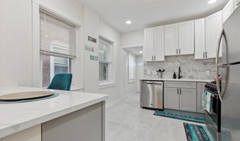 3804 MANAYUNK Ave, Philadelphia, PA 19128