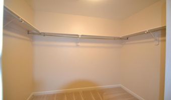 105 BOLTON Ct 156, Ambler, PA 19002