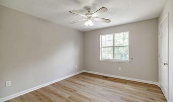 100 Woodstone 12, Athens, GA 30605