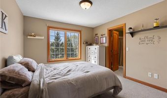 15197 Uplander St NW, Andover, MN 55304