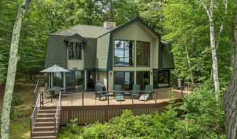 348 Big Barndoor Is, Alton, NH 03810