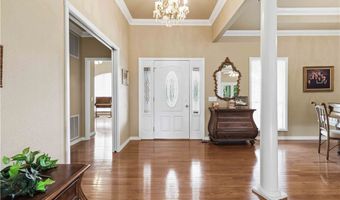136 Riverview Dr, Anderson, MO 64831