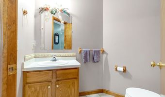 952 Three Rod Rd, Alden, NY 14004