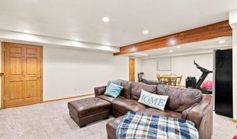 906 Delaware Dr, Buffalo, WY 82834