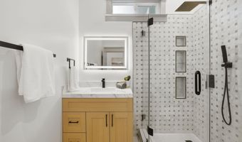 1712 Schiller St, Alameda, CA 94501