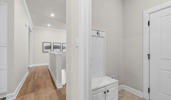 333 Crest Ln, Adams Twp., PA 16046
