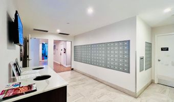 1301 N COURTHOUSE Rd 1107, Arlington, VA 22201