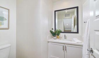 6140 Colt Pl 104, Carlsbad, CA 92009
