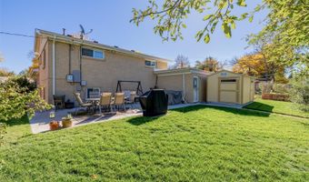 539 Newark St, Aurora, CO 80010