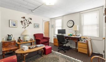 134 Duke St, East Greenwich, RI 02818