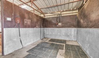 990 Doss Rd, Millsap, TX 76066
