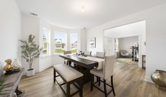 5 Melinda Ct, Bayville, NJ 08721