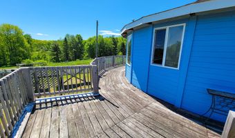 310 Sky View Ln, Barnet, VT 05821