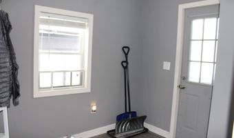 12 Fourteenth St, Bangor, ME 04401