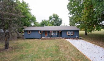 202 E Cawlfield St, Ash Grove, MO 65604