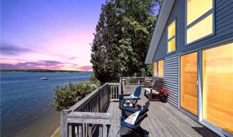 63 Teed Ave, Barrington, RI 02806