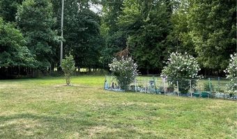 214 Linwood Ave, Gaines, NY 14411