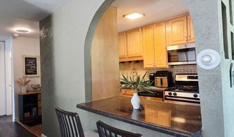 1217 S Old Wilke Rd 201, Arlington Heights, IL 60005