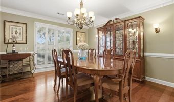 965 Knoll Crest Ct, Alpharetta, GA 30004