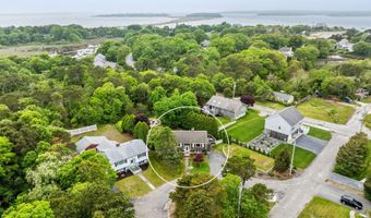 8 Stackpole Cir, Bourne, MA 02532