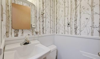 15 Austin Dr, Cumberland, RI 02864