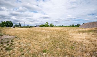 8982 Santiam Loop, Aumsville, OR 97325