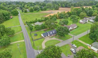 1166 10th St NW, Arab, AL 35016