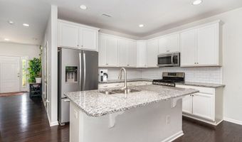 155 Writing Rock Pl, Apex, NC 27539