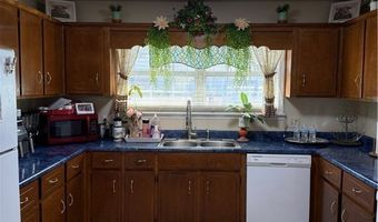 479 McCumber Dr, Allenhurst, GA 31301