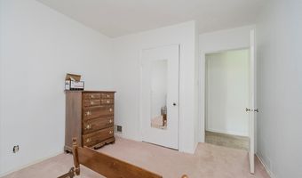 4232 Linden Ln, Anderson, IN 46011