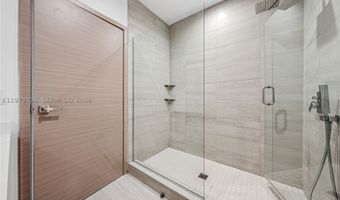 10281 W Bay Harbor Dr Ph1, Bay Harbor Islands, FL 33154