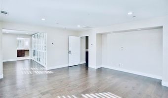2971 Burnet Dr, Escondido, CA 92027