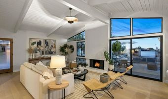 2526 Aster St, San Diego, CA 92109