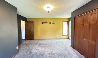 237 E Dahlstrom Ave, Appleton, MN 56208