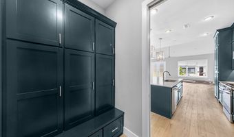 6307 SW Prism Path St, Bentonville, AR 72713