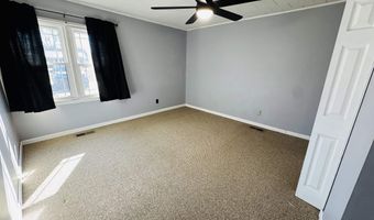 1303 Highpoint Rd, Albertville, AL 35950