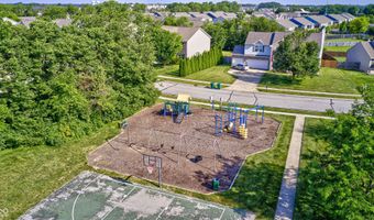 8557 Vyners Ln, Avon, IN 46123