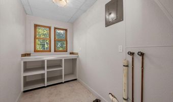 823 Harding St, Belle Fourche, SD 57717