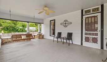 435 5th St, Ashville, AL 35953