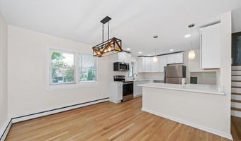 943 WOODFORD Dr, Dover, DE 19904